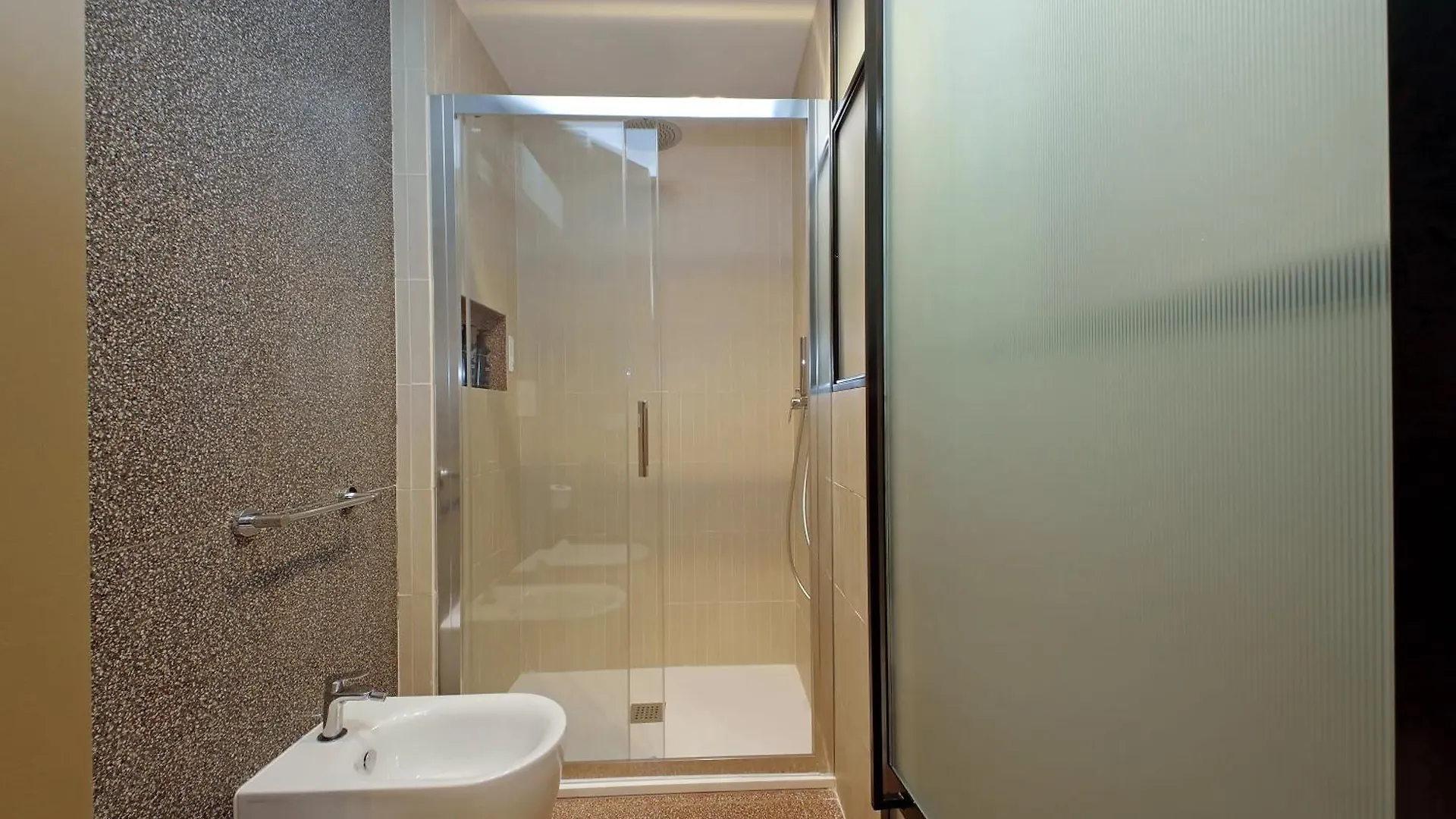 Habito Suites Rome Guest house